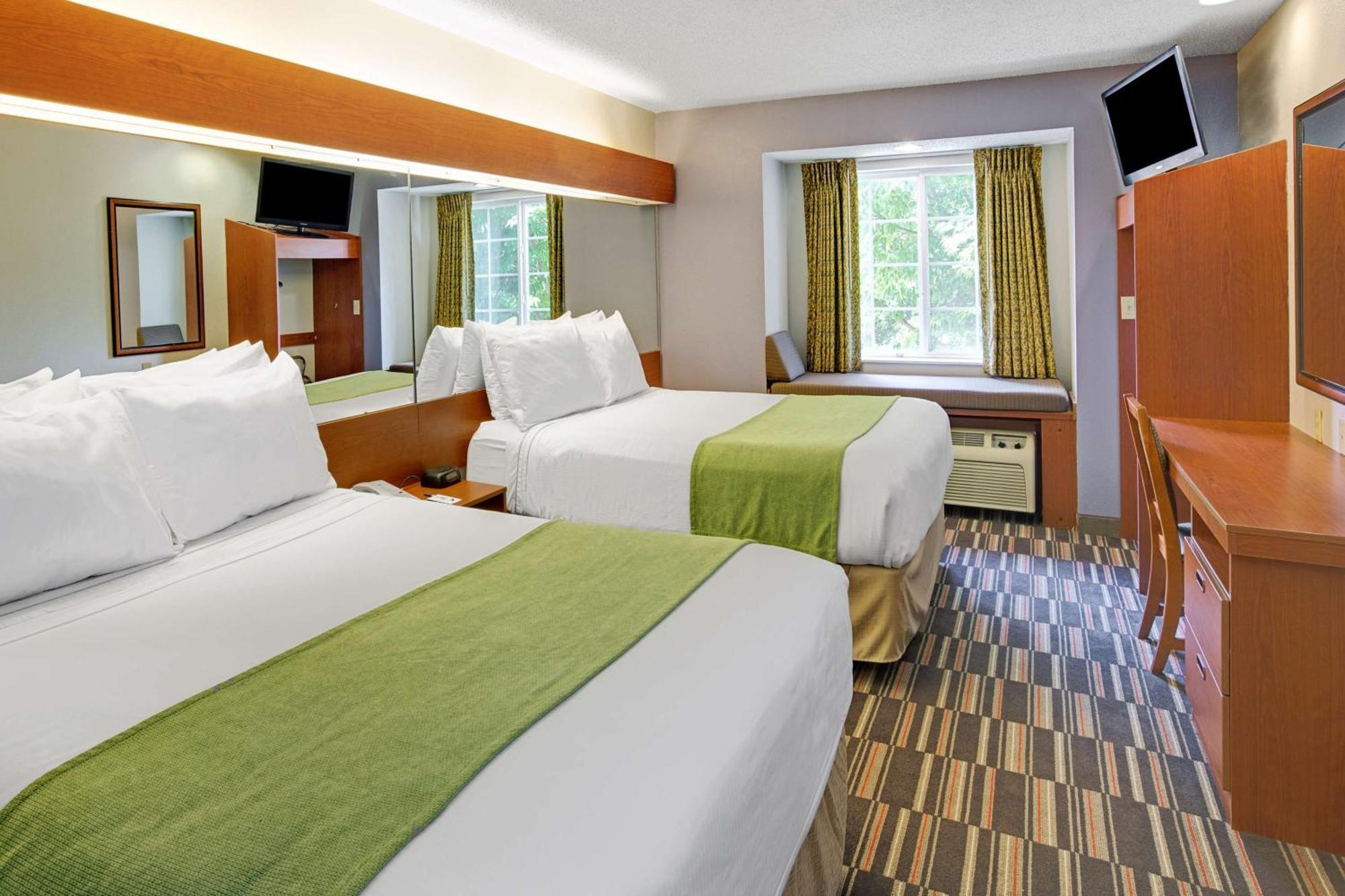 Microtel Inn & Suites By Wyndham Cherokee Εξωτερικό φωτογραφία